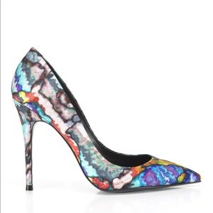 Theysken’s Theory Tie Dyed Heels Size 39